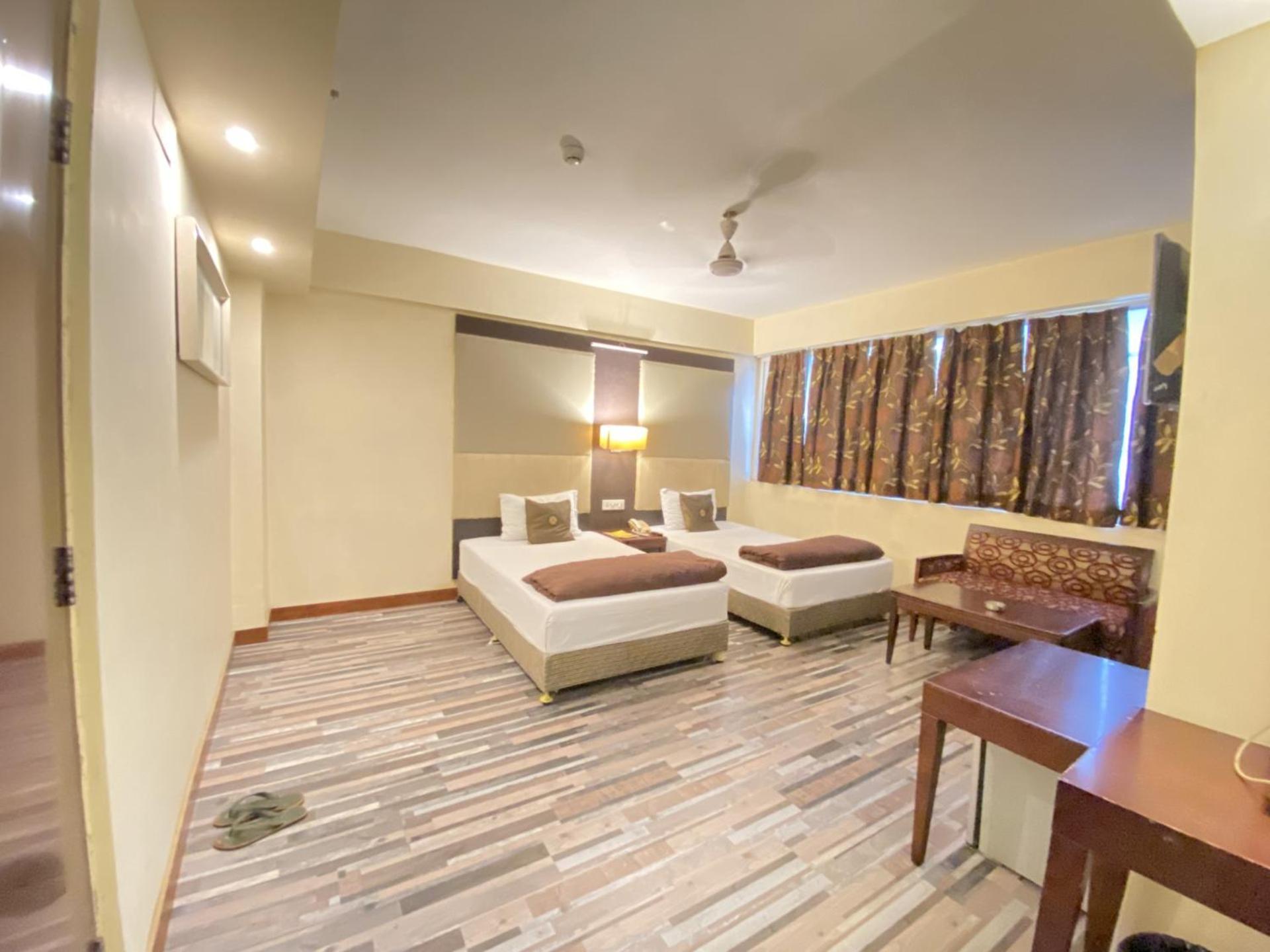 Astoria Hotel Kalkutta Kültér fotó