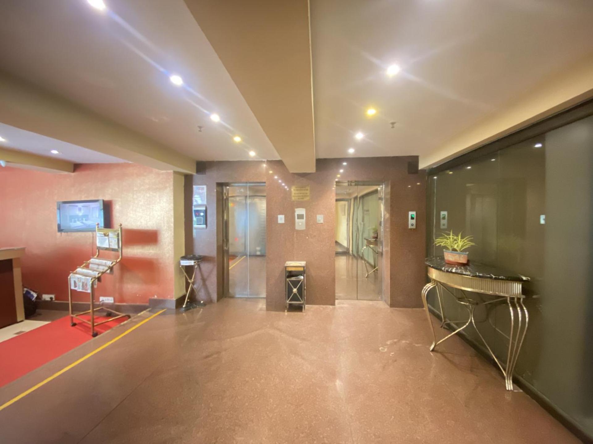 Astoria Hotel Kalkutta Kültér fotó