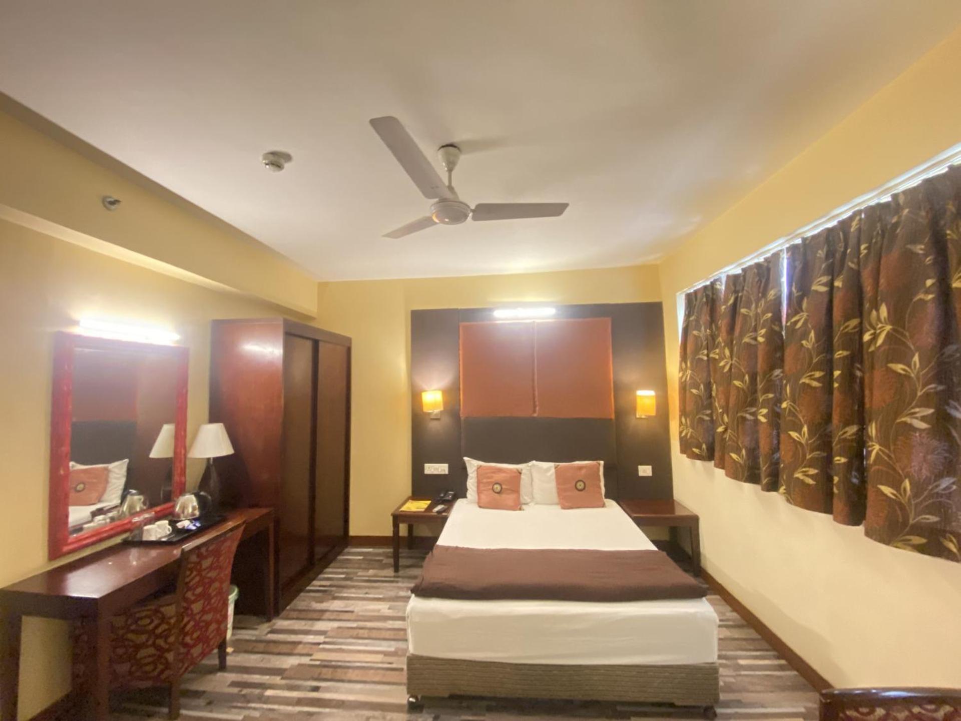Astoria Hotel Kalkutta Kültér fotó