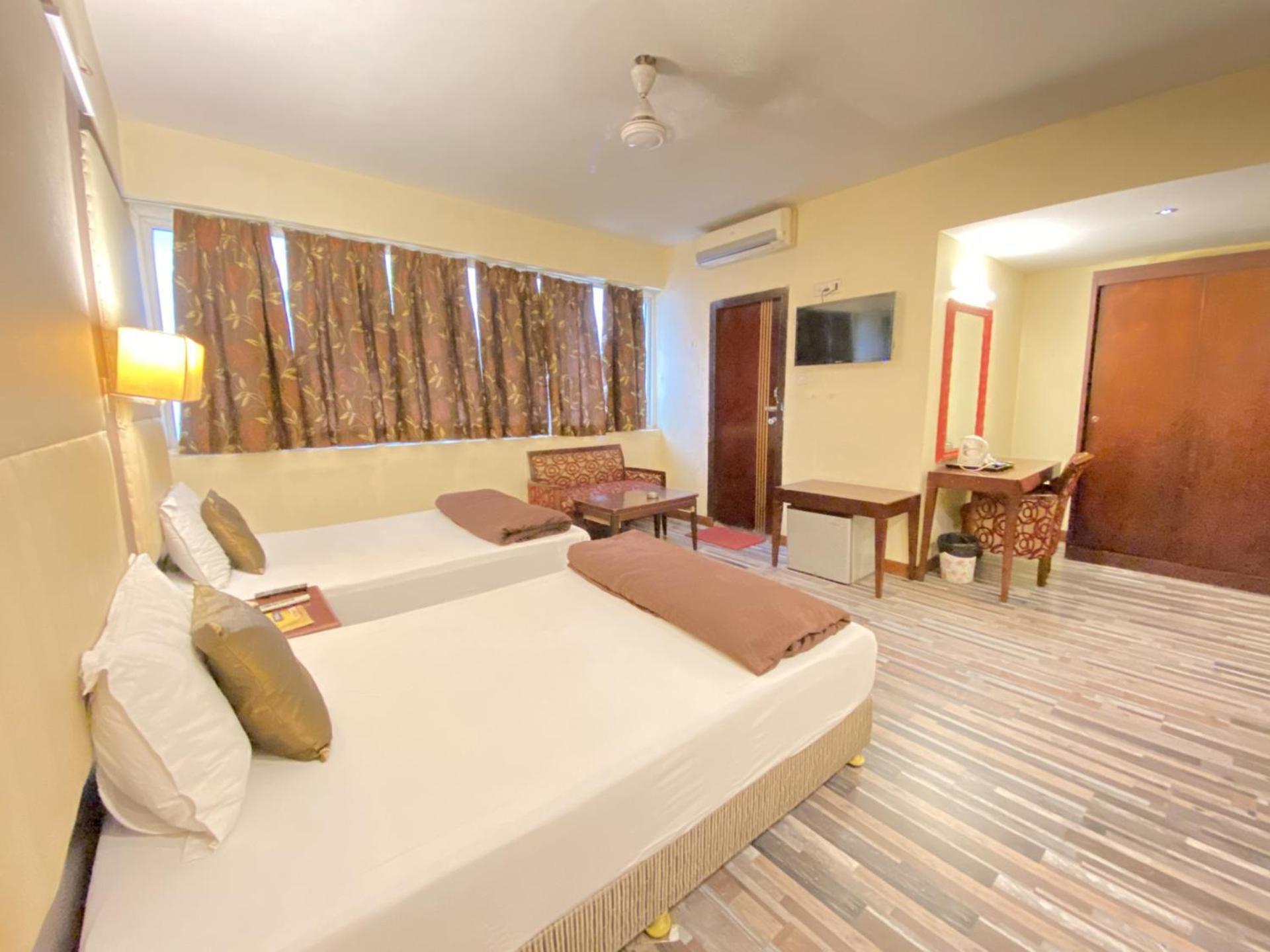 Astoria Hotel Kalkutta Kültér fotó