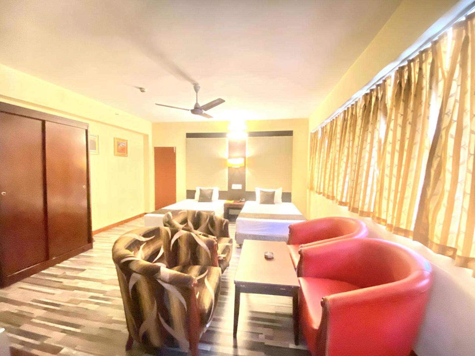 Astoria Hotel Kalkutta Kültér fotó