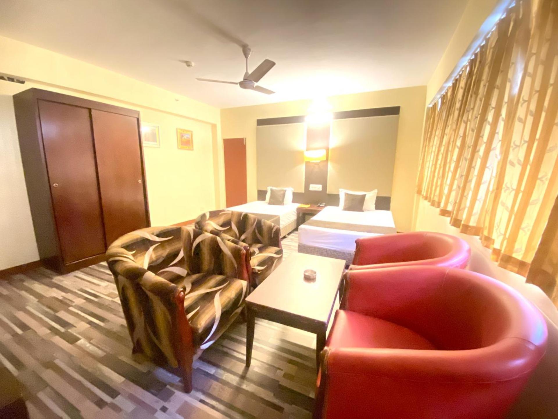 Astoria Hotel Kalkutta Kültér fotó