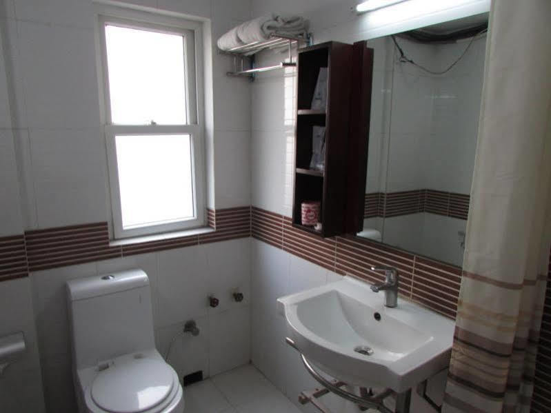 Astoria Hotel Kalkutta Kültér fotó