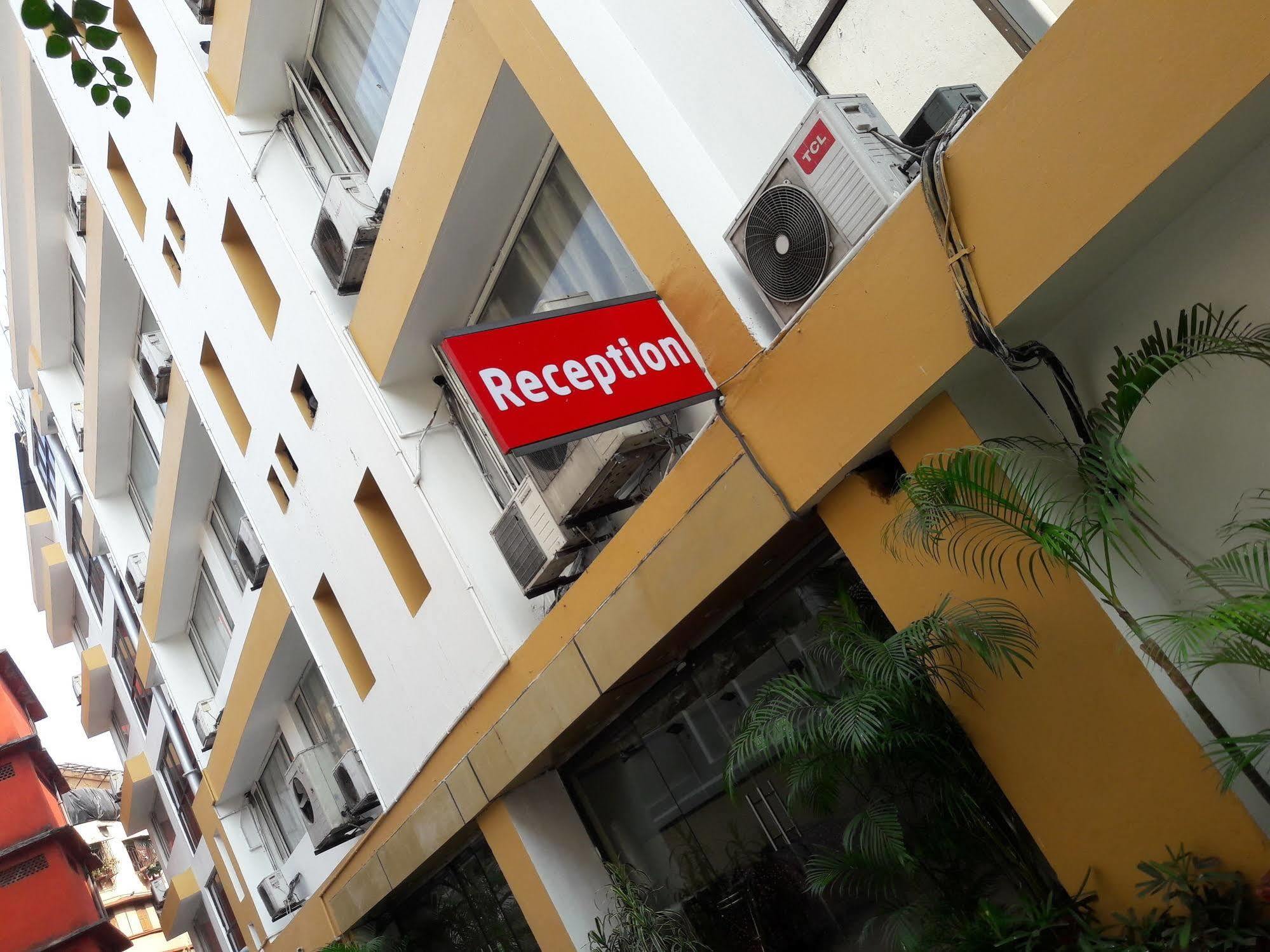 Astoria Hotel Kalkutta Kültér fotó
