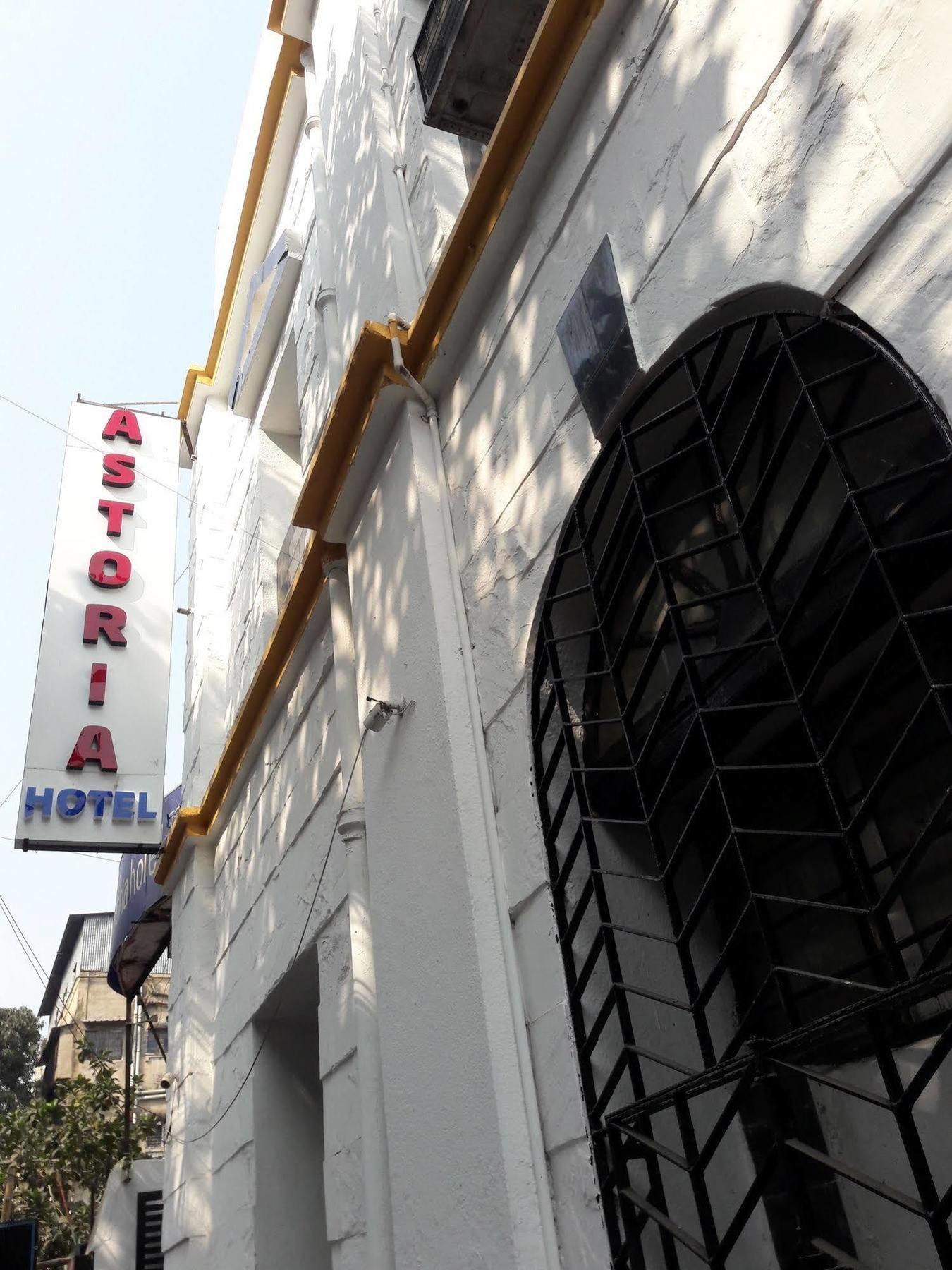 Astoria Hotel Kalkutta Kültér fotó